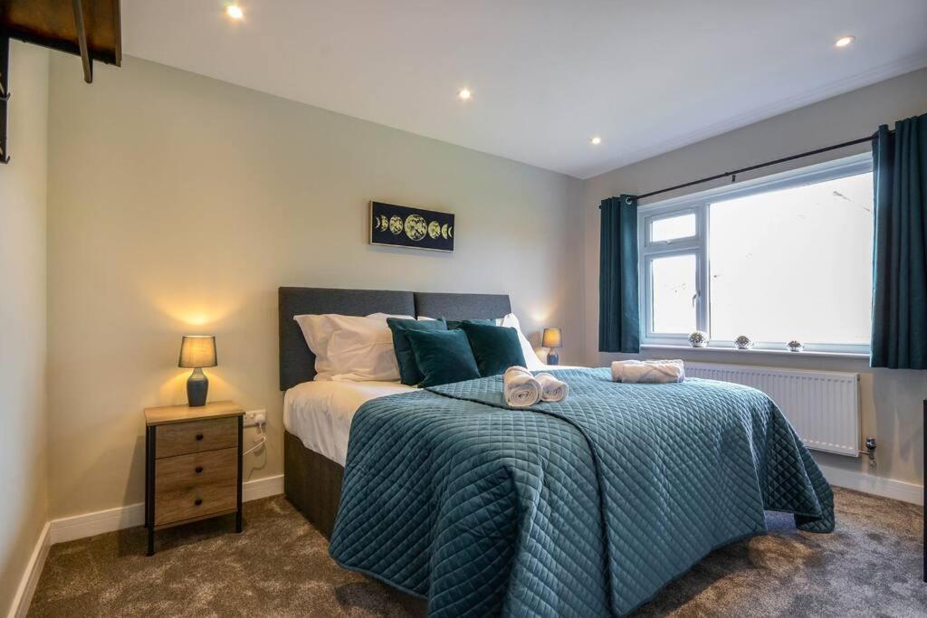 Potter'S Escape-Walking Distance From The Studios! Abbots Langley Екстер'єр фото